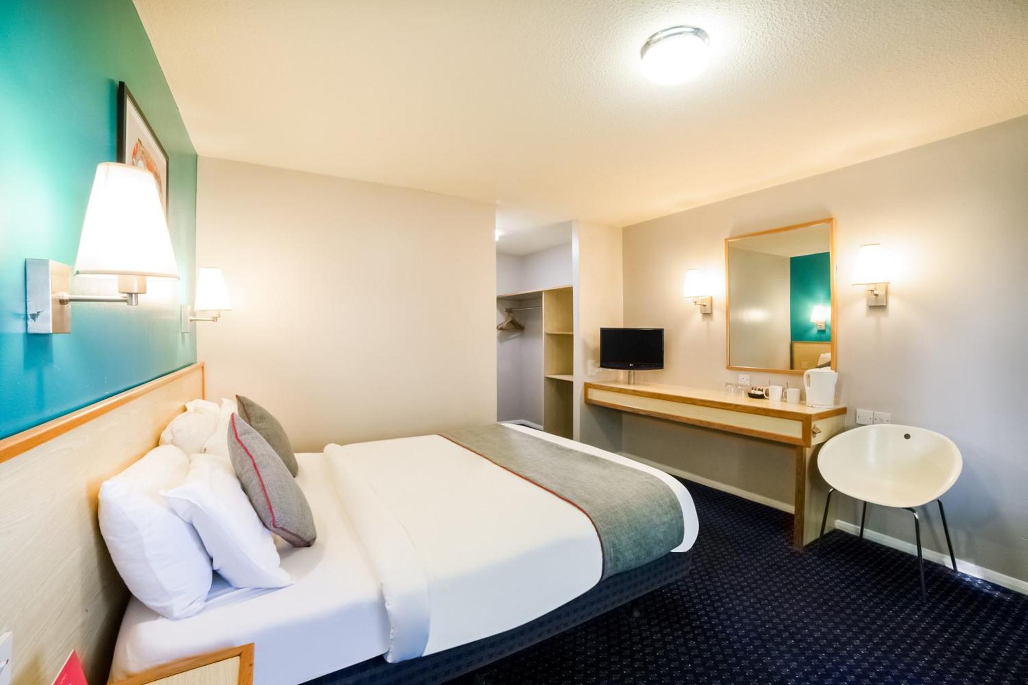 Oyo Sunrise Hotel, A46 N Leicester 3*