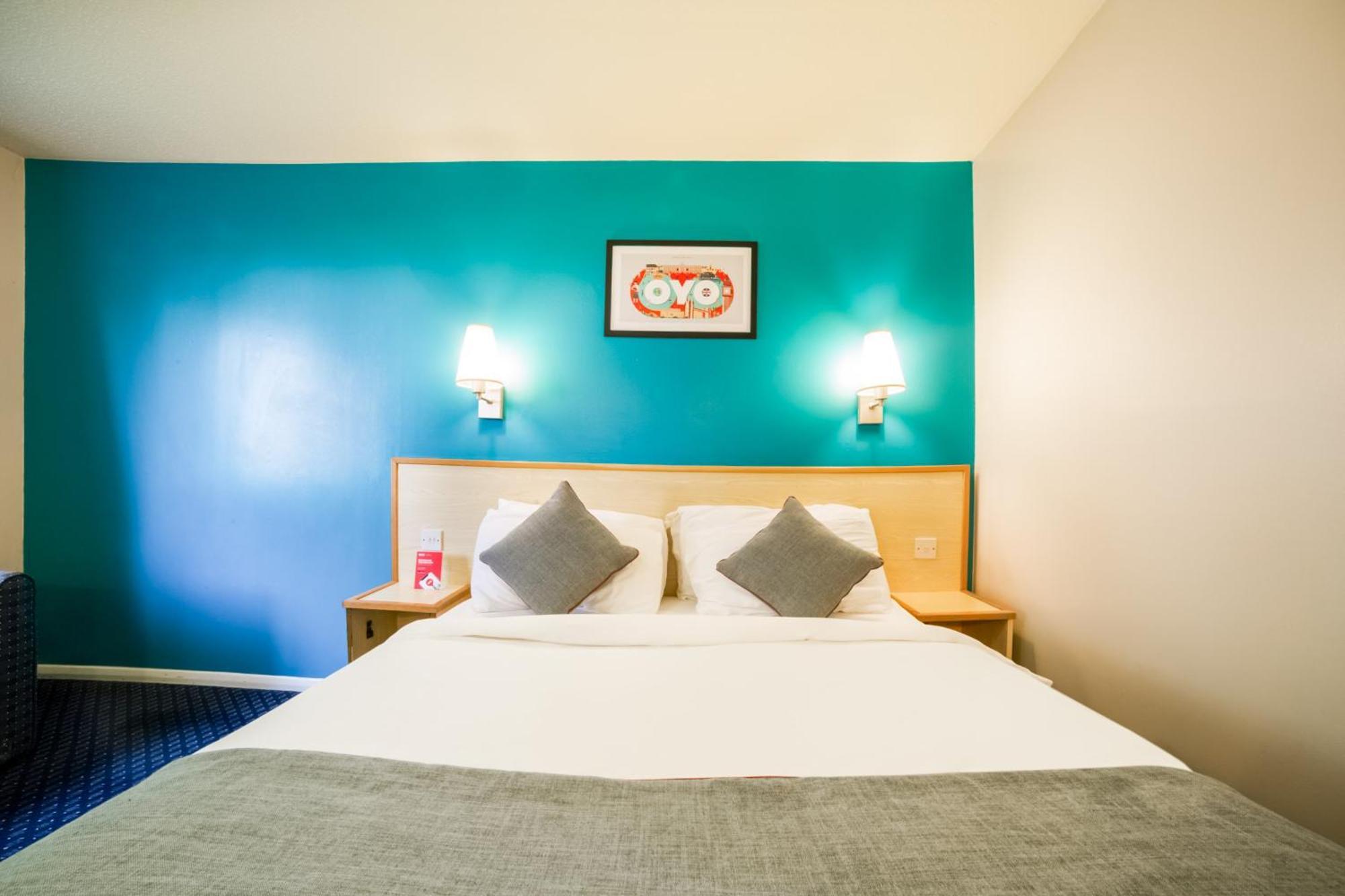 Hotel Oyo Sunrise Hotel, A46 N Leicester Thrussington