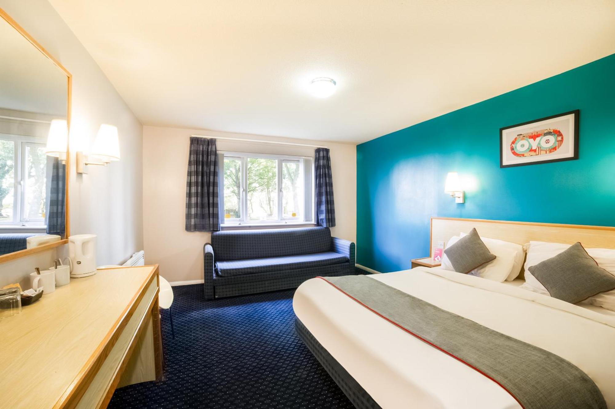 Oyo Sunrise Hotel, A46 N Leicester 3*