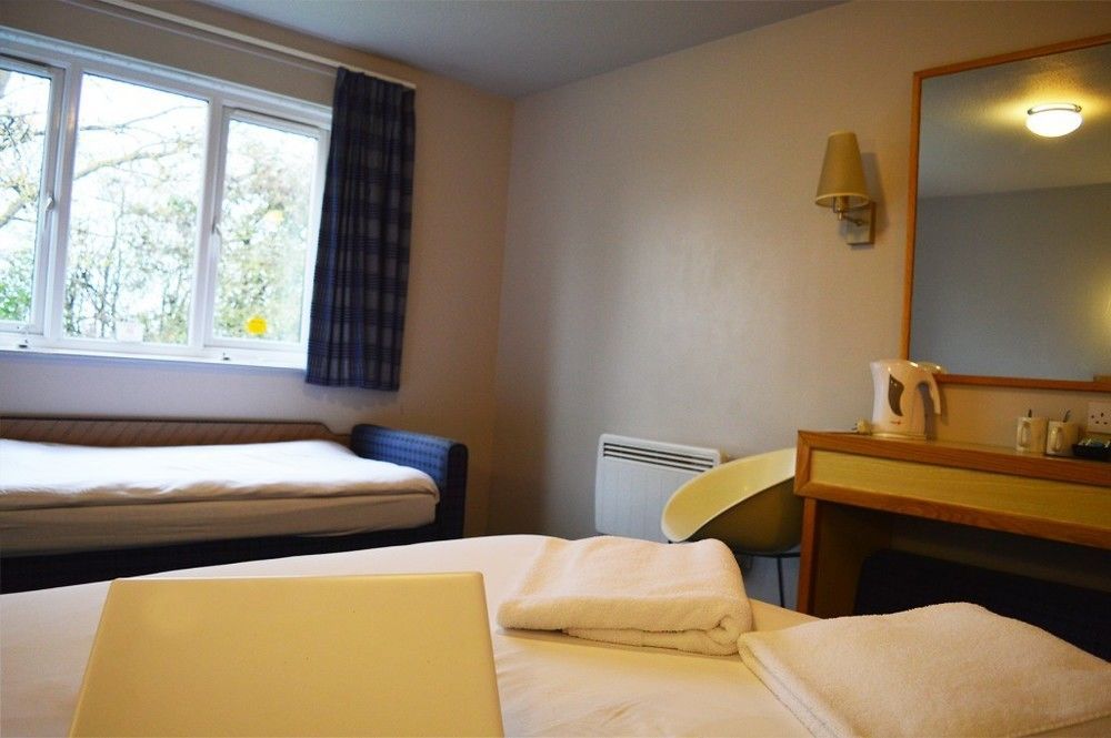 Oyo Sunrise Hotel, A46 N Leicester Hotel Thrussington