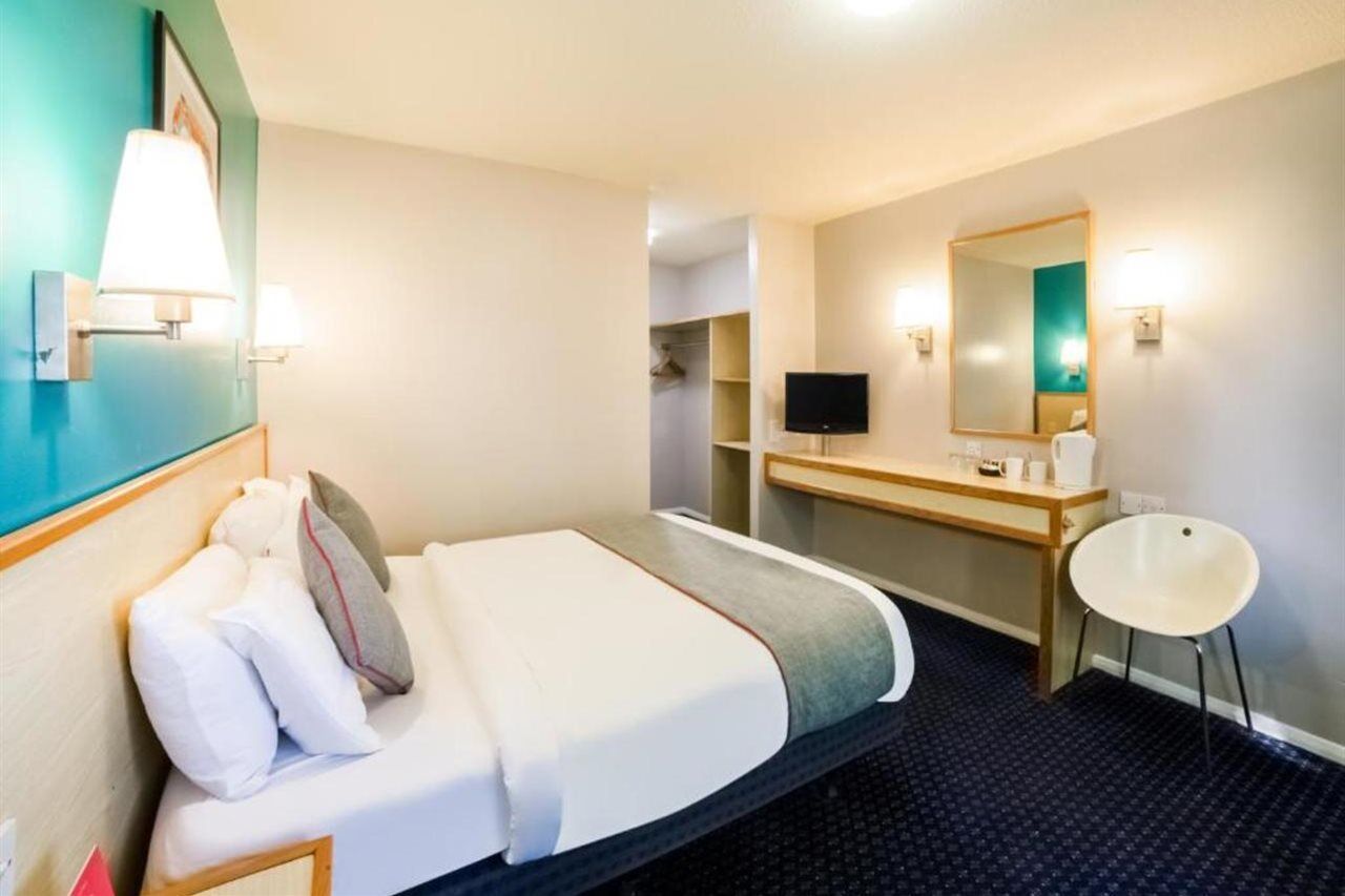 Oyo Sunrise Hotel, A46 N Leicester Thrussington
