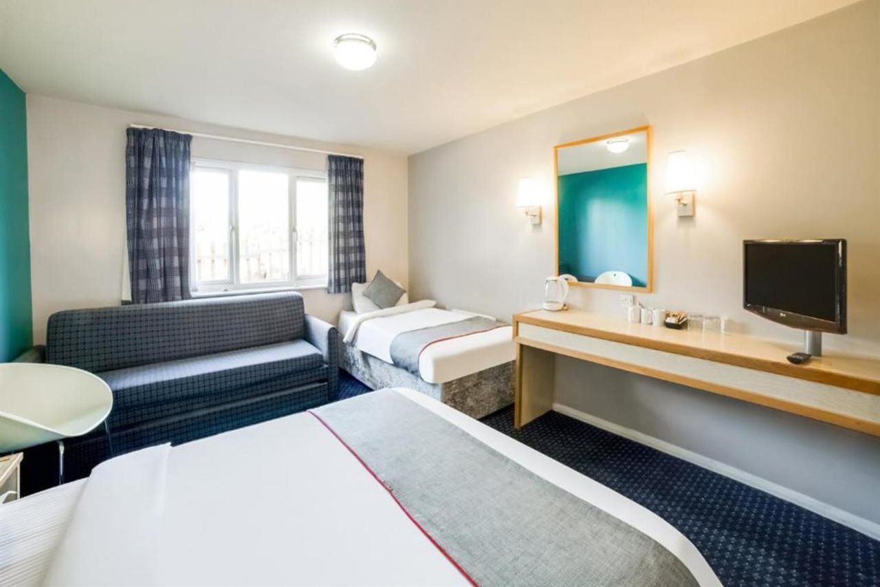 Oyo Sunrise Hotel, A46 N Leicester